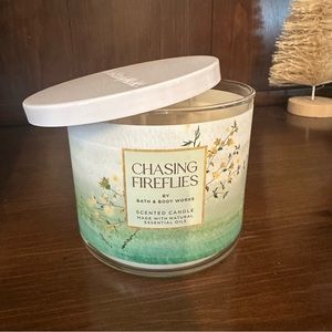 Bath and Body Works Chasing Fireflies 3-Wick Candle